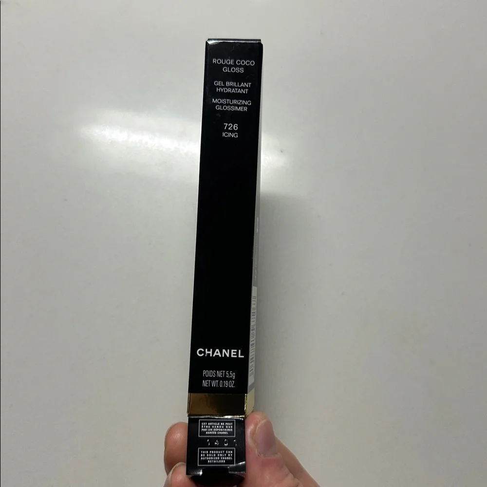 CHANEL ROUGE COCO GLOSS in 726 ICING